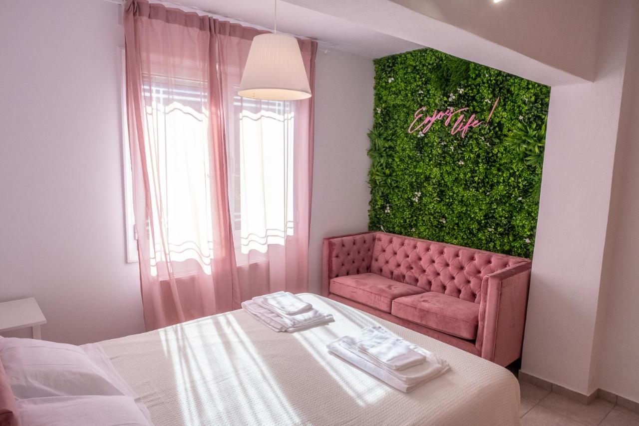 Remvi Guest House Pramanta Bagian luar foto